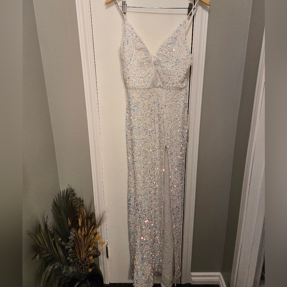 Lucy In The Sky Whitney Sequin Maxi Dress White With Blue & Purple  Size Medium - Picture 4 of 12